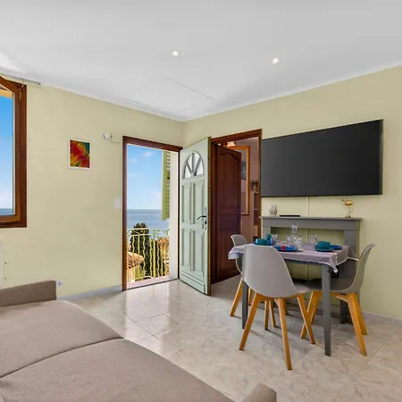 Appartement Perle De La Vieille Avec Vue Imprenable Menton