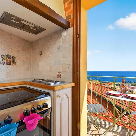 Perle De La Vieille Avec Vue Imprenable Appartement Menton